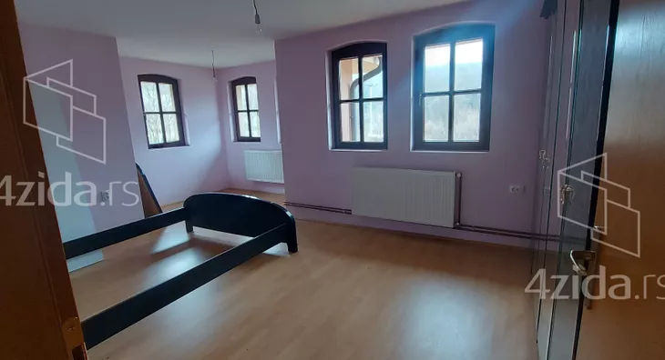 3-etažna kuća | 4zida
