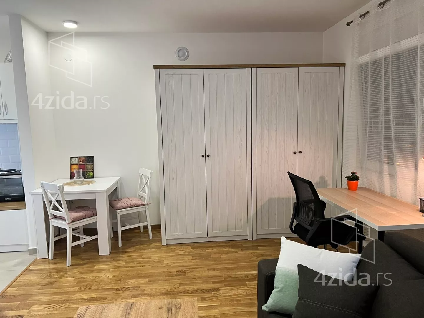 Garsonjera | 4zida