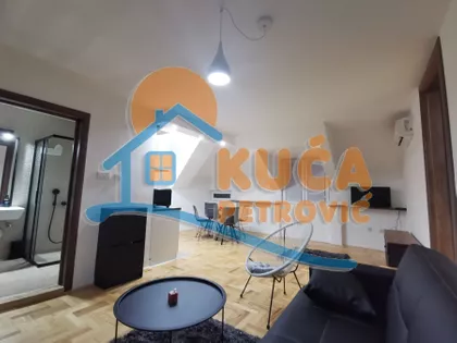 Vojvode Mišića | 4zida.rs