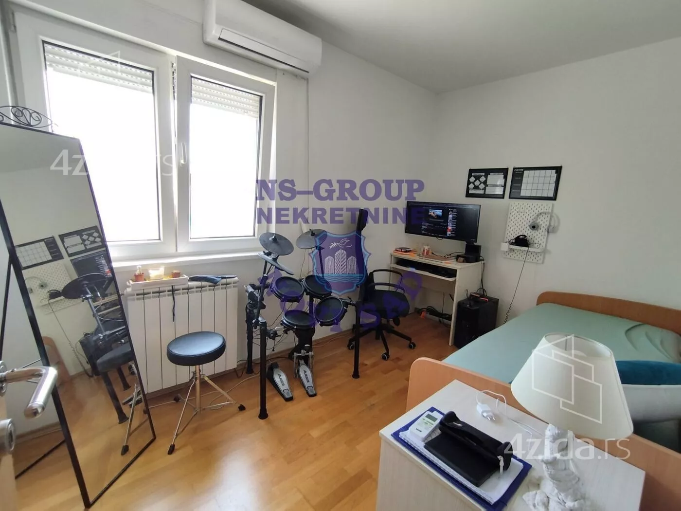 Dvoiposoban stan | 4zida