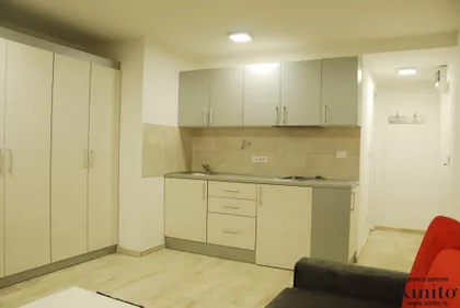 Strumicka 7 | 4zida.rs