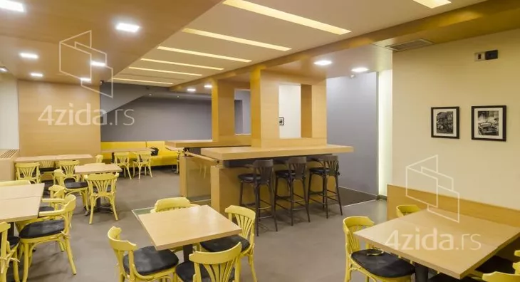 Poslovni prostor | 4zida