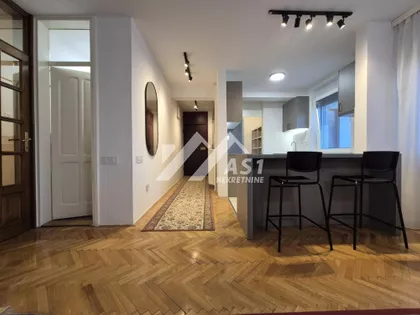 Petra Drapšina | 4zida.rs