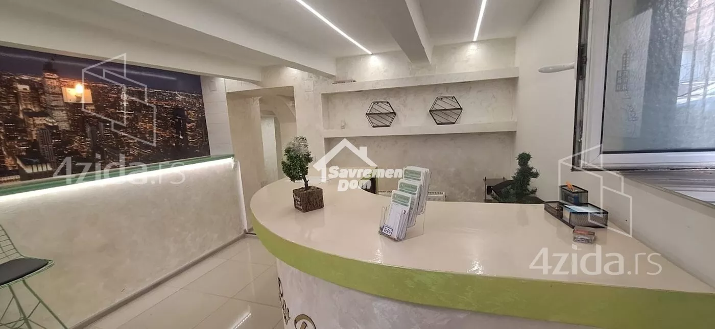 Poslovni prostor | 4zida