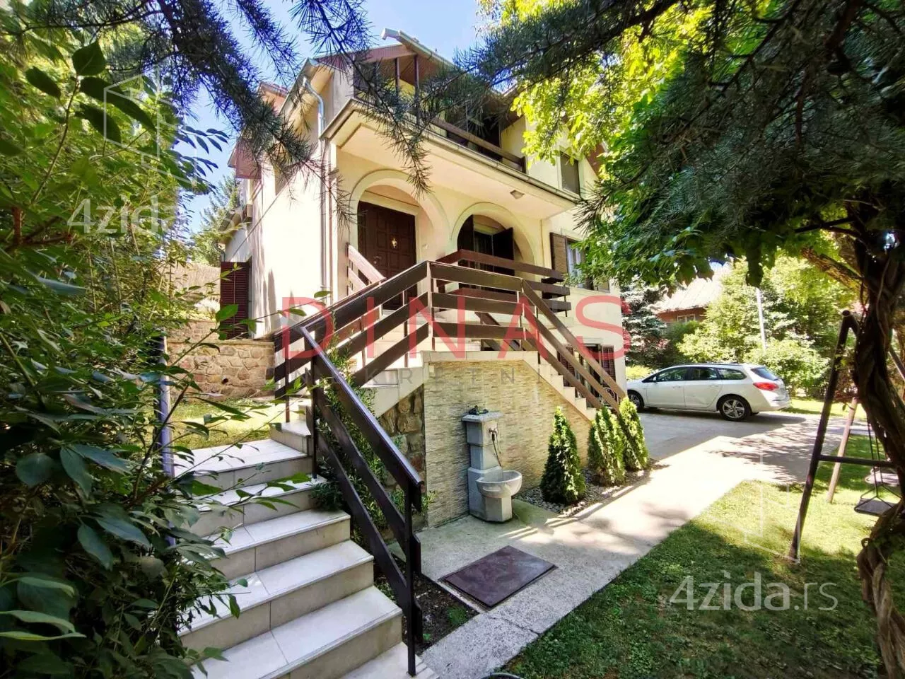 Kuća | 4zida