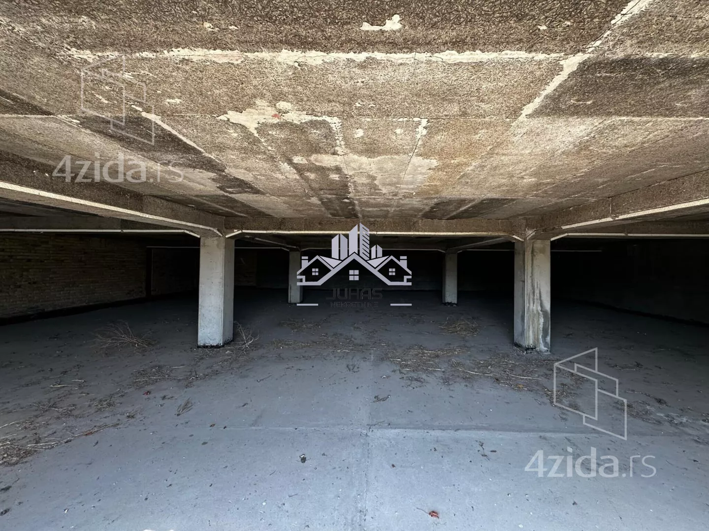 Turistički objekat | 4zida