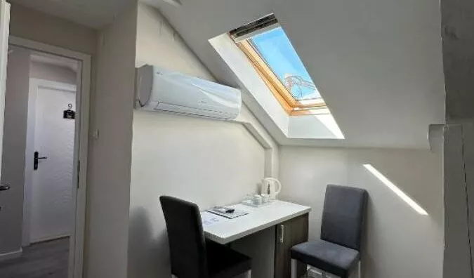 Poslovna zgrada | 4zida