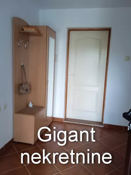 Donje Vlase | 4zida.rs