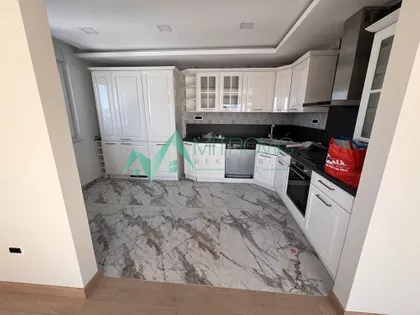 Sremska Kamenica | 4zida.rs