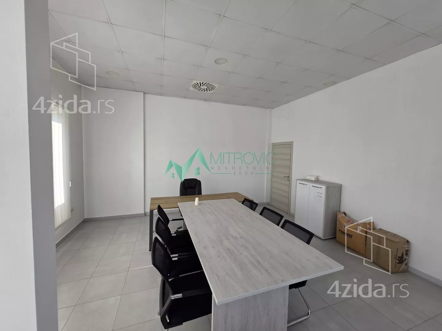 Poslovni prostor | 4zida