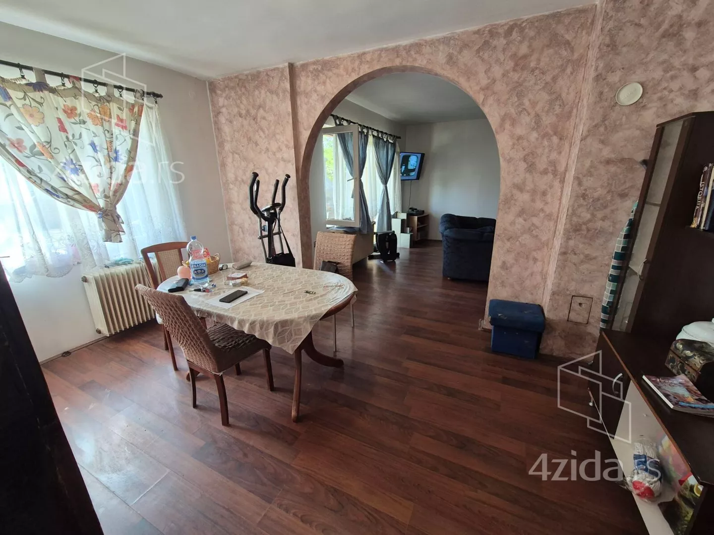 Kuća | 4zida