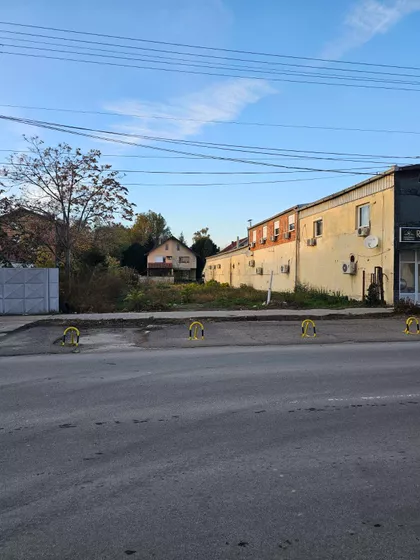 Pere Dobrinovića | 4zida.rs