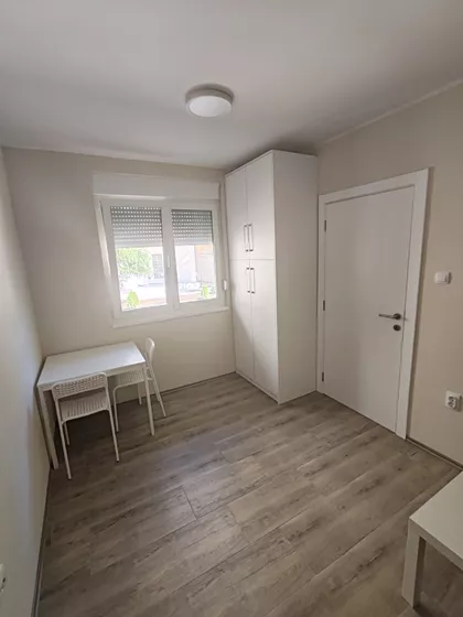 Jovana Subotića | 4zida.rs