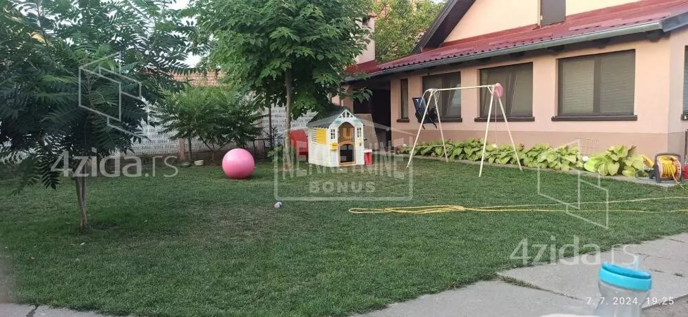 Kuća | 4zida