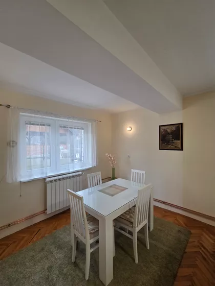 Nemanjina | 4zida.rs