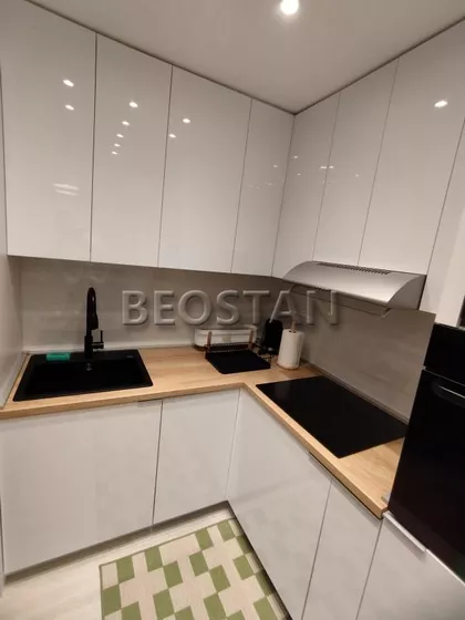 Tadije Sondermajera | 4zida.rs