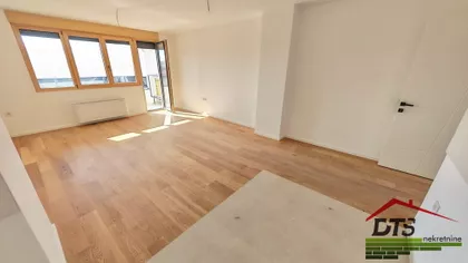 Kej Kola Srpskih Sestara | 4zida.rs