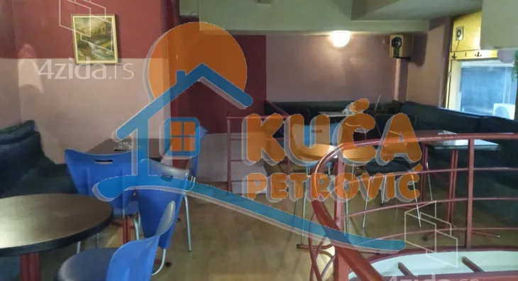 Lokal | 4zida