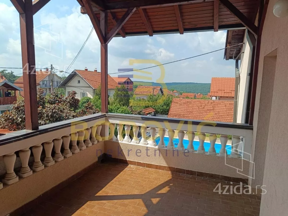 Kuća | 4zida