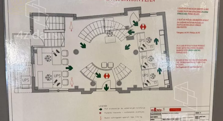 Poslovni prostor | 4zida