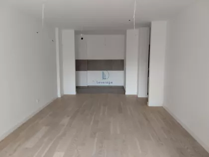 Cara Dušana | 4zida.rs