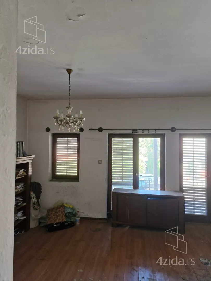 3-etažna kuća | 4zida