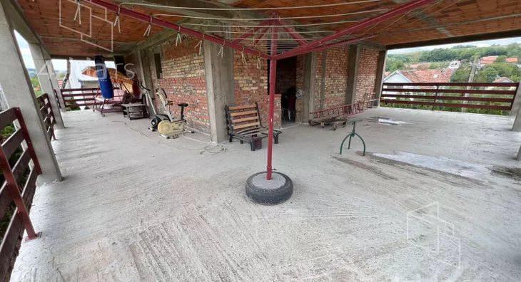 4-etažna kuća | 4zida