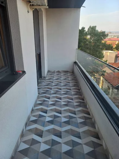 Prvomajska | 4zida.rs