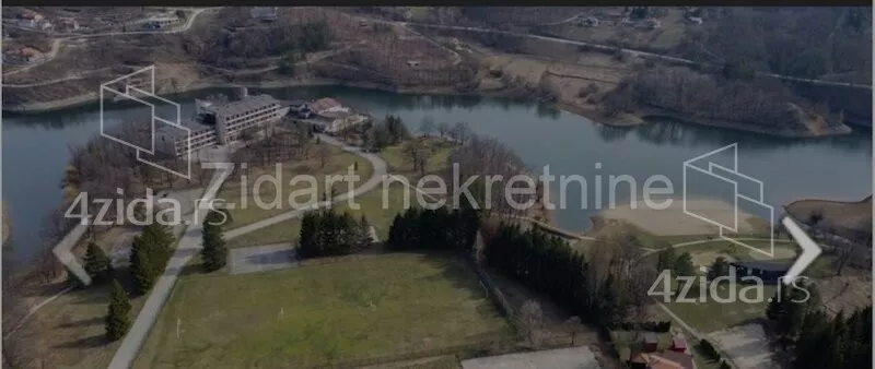 Plac | 4zida