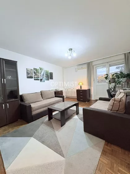 Karađorđev Trg | 4zida.rs