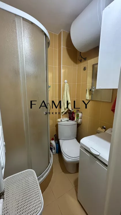 Stara Detelinara | 4zida.rs