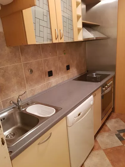 Konjarnik | 4zida.rs