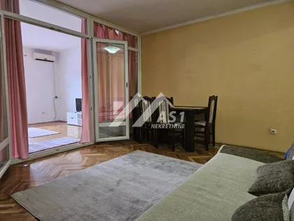 Bulevar Cara Lazara | 4zida.rs