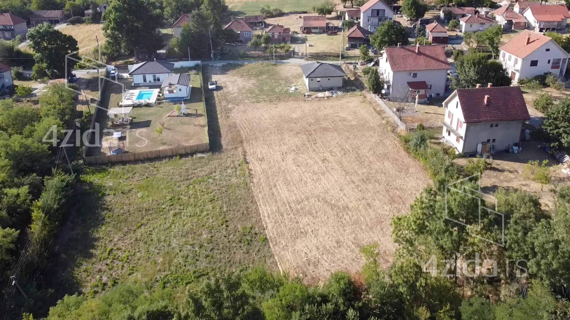 Građevinsko zemljište | 4zida