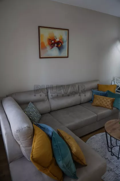 Bulevar Nemanjića | 4zida.rs