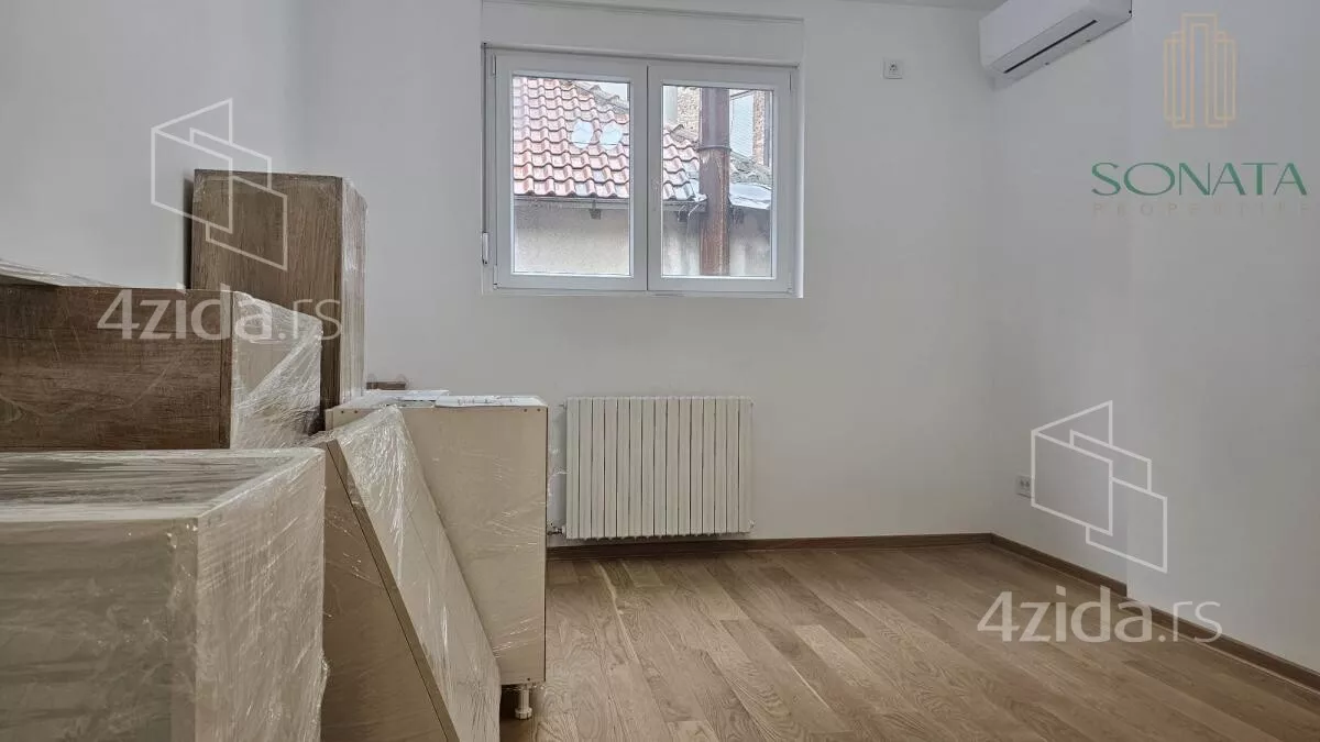 Petosoban stan | 4zida