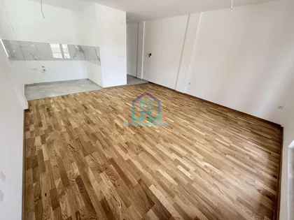 Veternička Rampa | 4zida.rs