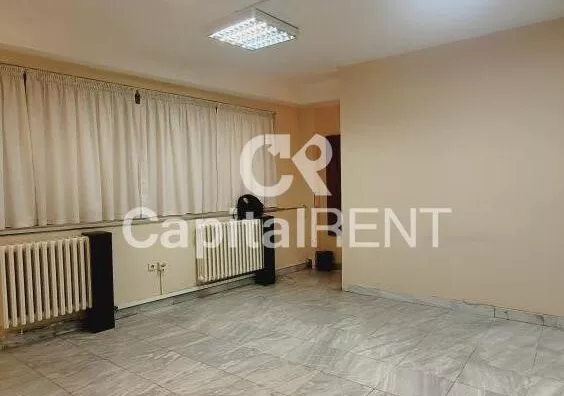 Poslovna zgrada | 4zida