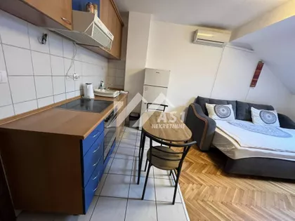 Branka Bajića | 4zida.rs