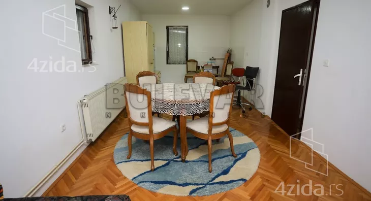 3-etažna kuća | 4zida