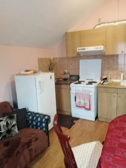 Dimitrija Koturovića 4 | 4zida.rs