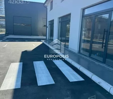 Poslovni prostor | 4zida