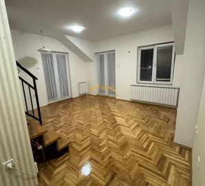 Bulevar Evrope, Gradske lokacije, Novi Sad, 3.0 stan | 4zida.rs