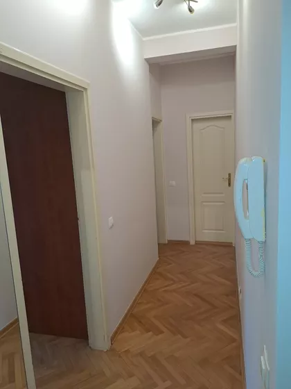 Tršćanska 4 | 4zida.rs