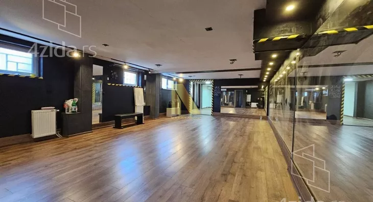 Poslovni prostor | 4zida