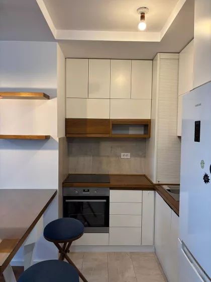 Autokomanda | 4zida.rs