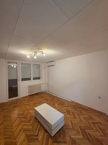 Bulevar Nemanjića 4 | 4zida.rs