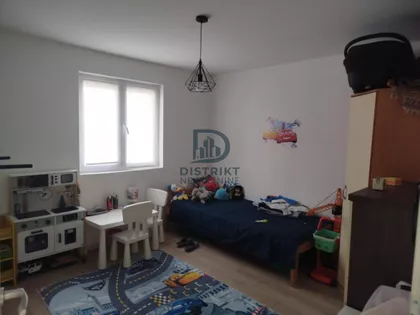 Donji Komren | 4zida.rs