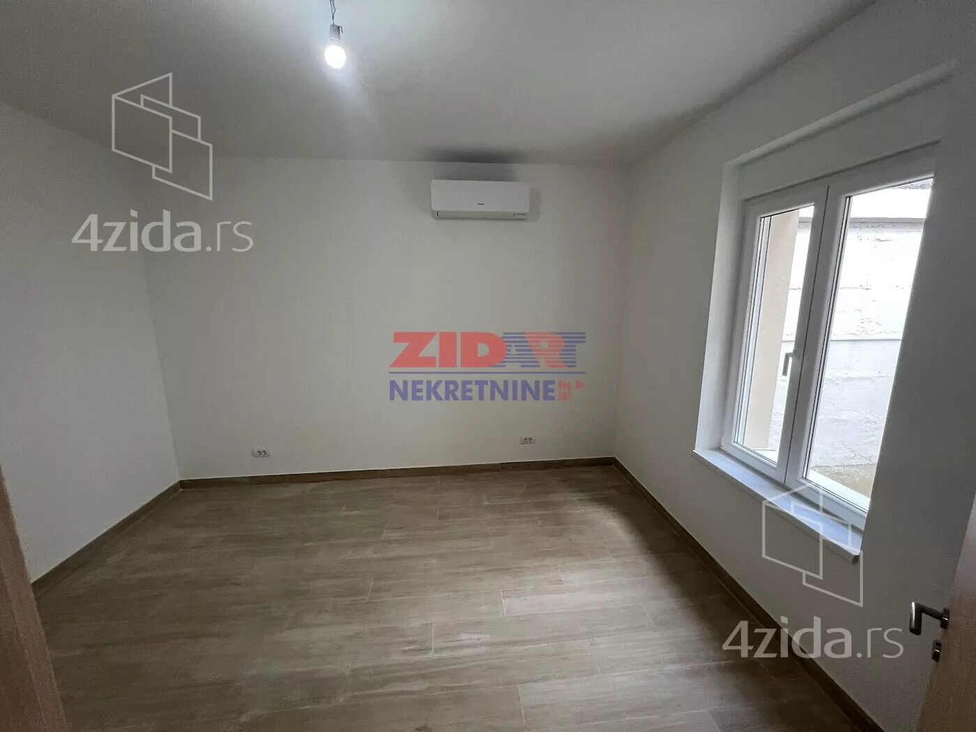 Kancelarija | 4zida