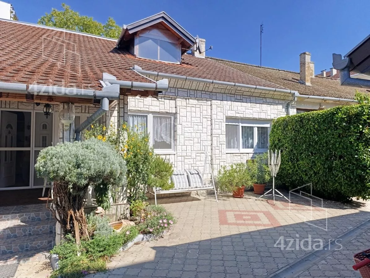 Kuća | 4zida